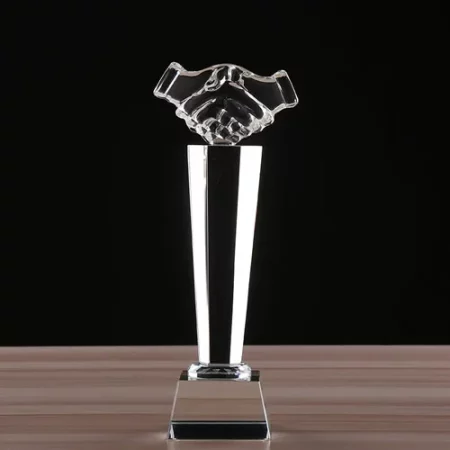 Glass-Handshake-Trophy-for-Winner