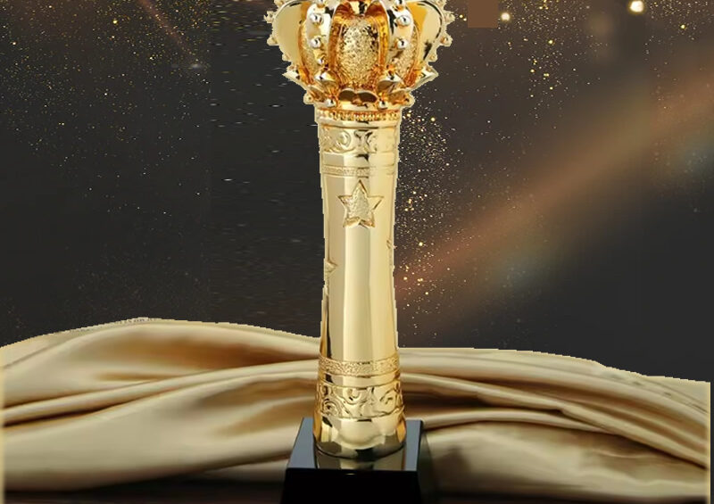 crown star golden award