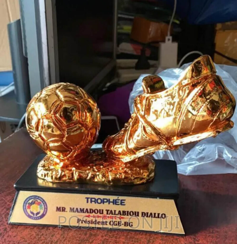 golden boot trophy price